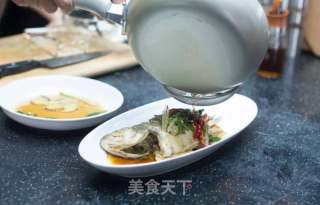 鲈鱼清蒸怎么做，蒸多久的做法步骤：9