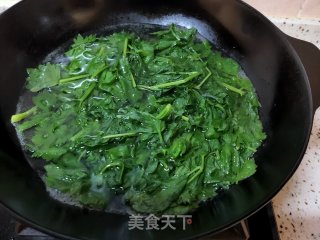 芝麻酱拌芹菜叶的做法步骤：4