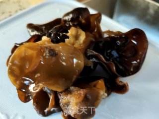 木耳肉片炒白玉菇的做法步骤：7