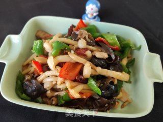 木耳肉片炒白玉菇的做法步骤：18