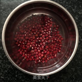 蜜红豆的做法步骤：1