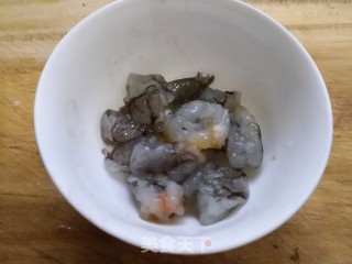角瓜虾仁的做法步骤：3