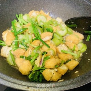 豆泡炒丝瓜的做法步骤：7