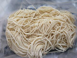 韩式辣酱拌凉面的做法步骤：3