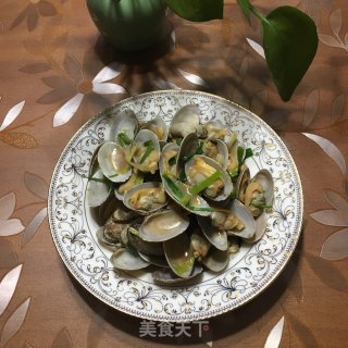 香葱炒花蛤的做法步骤：7