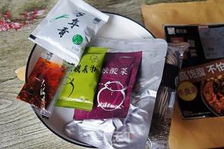 牛腩酸菜荞麦面的做法步骤：3