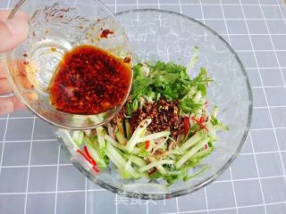 黄瓜拌鸭丝的做法步骤：7
