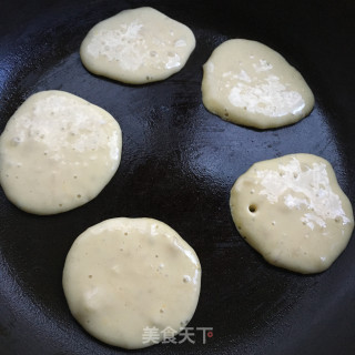 草莓酱香蕉饼的做法步骤：8
