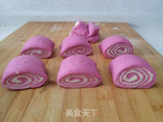 火龙果花卷的做法步骤：11