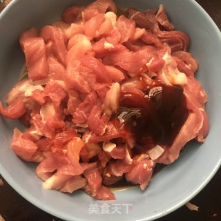 茄汁小酥肉的做法步骤：2