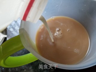 波霸奶茶的做法步骤：8