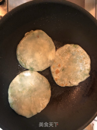 猪肉茴香馅饼的做法步骤：13