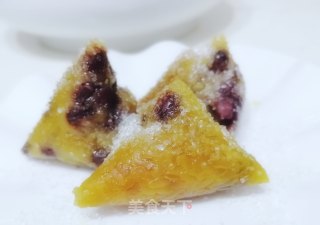 红豆碱粽 粽子的包法 如何包粽子 碱粽的做法步骤：23