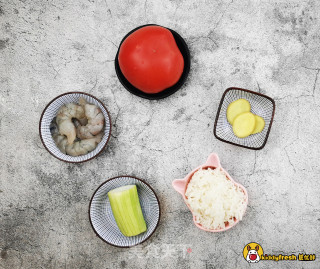 kiddyfresh鹿优鲜-鲜虾丝瓜烩饭的做法步骤：1