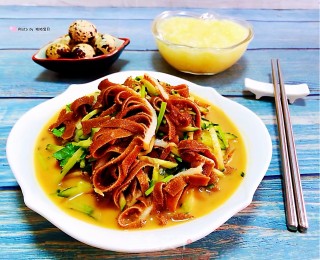 黄瓜凉拌牛百叶#食物边角料做大餐#的做法步骤：12