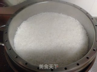 广式煲仔饭的做法步骤：1