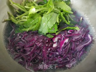 拌油麦菜紫甘蓝丝的做法步骤：3