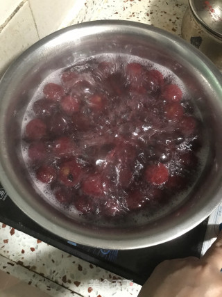 杨梅果冻的做法步骤：3