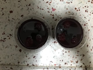 杨梅果冻的做法步骤：13