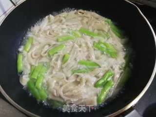 鲜虾粉皮汤的做法步骤：6