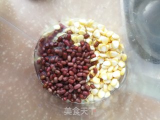 玉米红豆豆浆的做法步骤：2