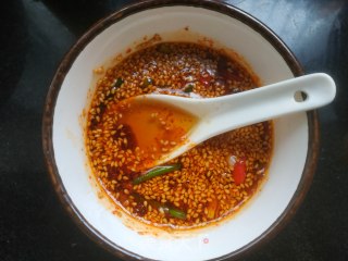 凉拌黄瓜腐竹的做法步骤：18