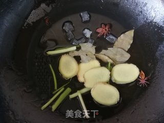 胡萝卜冬瓜炖猪颈骨的做法步骤：5