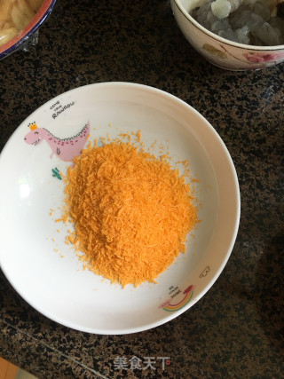 炸虾球的做法步骤：4