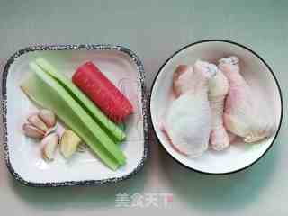 蜜汁鸡卷的做法步骤：1