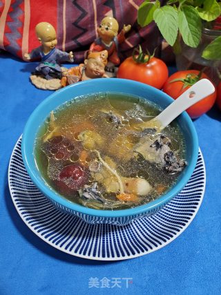 人参红枣乌鸡汤的做法步骤：6