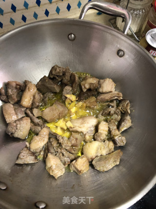 大块牛肉清烧时蔬的做法步骤：5