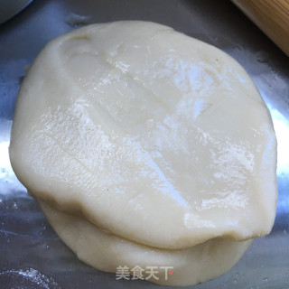 烫面饼子的做法步骤：3