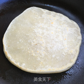 烫面饼子的做法步骤：5