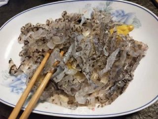 鱼皮拌青瓜丝的做法步骤：3