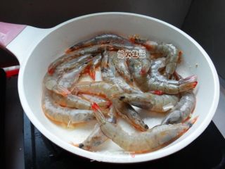 啤酒虾的做法步骤：5