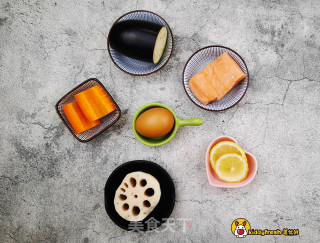 三文鱼蒸茄盒的做法步骤：1