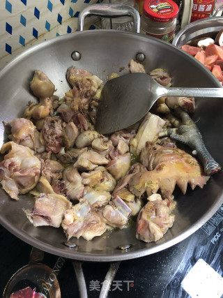 胡萝卜烧鸡的做法步骤：5
