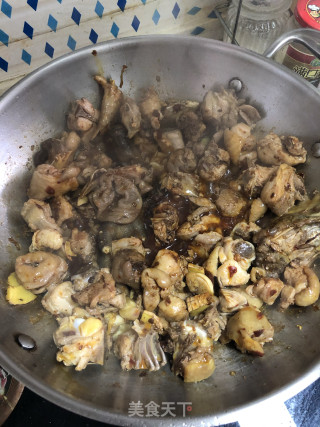 胡萝卜烧鸡的做法步骤：7