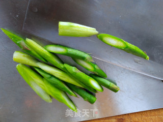百合花拌芦笋的做法步骤：5