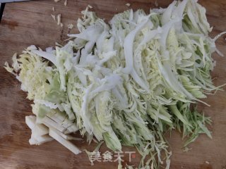 辣炒包菜的做法步骤：2
