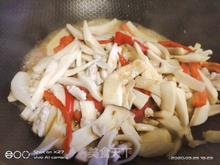 肉丝炒杏鲍菇的做法步骤：8