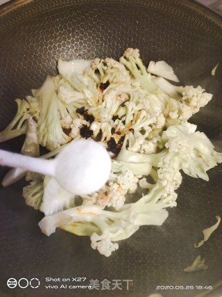 肉丝炒花菜的做法步骤：6