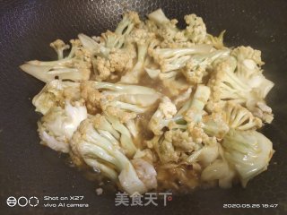 肉丝炒花菜的做法步骤：8