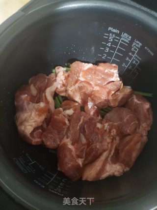 电饭煲叉烧肉的做法步骤：5