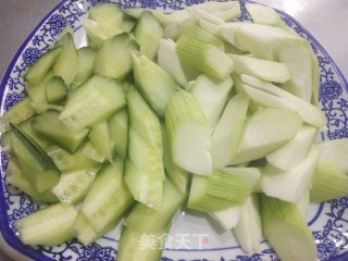 速溜双瓜的做法步骤：1