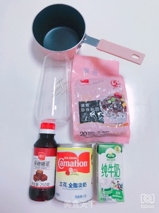 网红珍珠脏脏奶茶的做法步骤：1