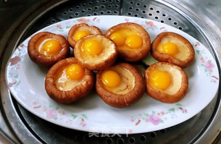香菇蒸鹌鹑蛋的做法步骤：5