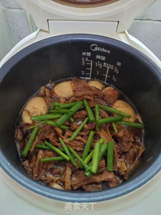 护心肉焖腐竹的做法步骤：8