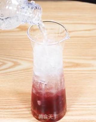 夏日冰饮丨桃气泡泡的做法步骤：10