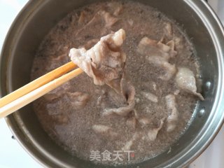 洋葱炒肥牛的做法步骤：2